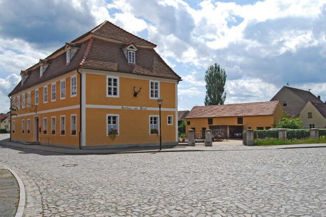 Gasthof "Zum Hirsch" Inh. Frank-Wilhelm Binde in Luckau (Fürstlich ...