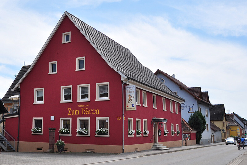 Restaurant Zum Bären - Norsingen in Ehrenkirchen - Logo