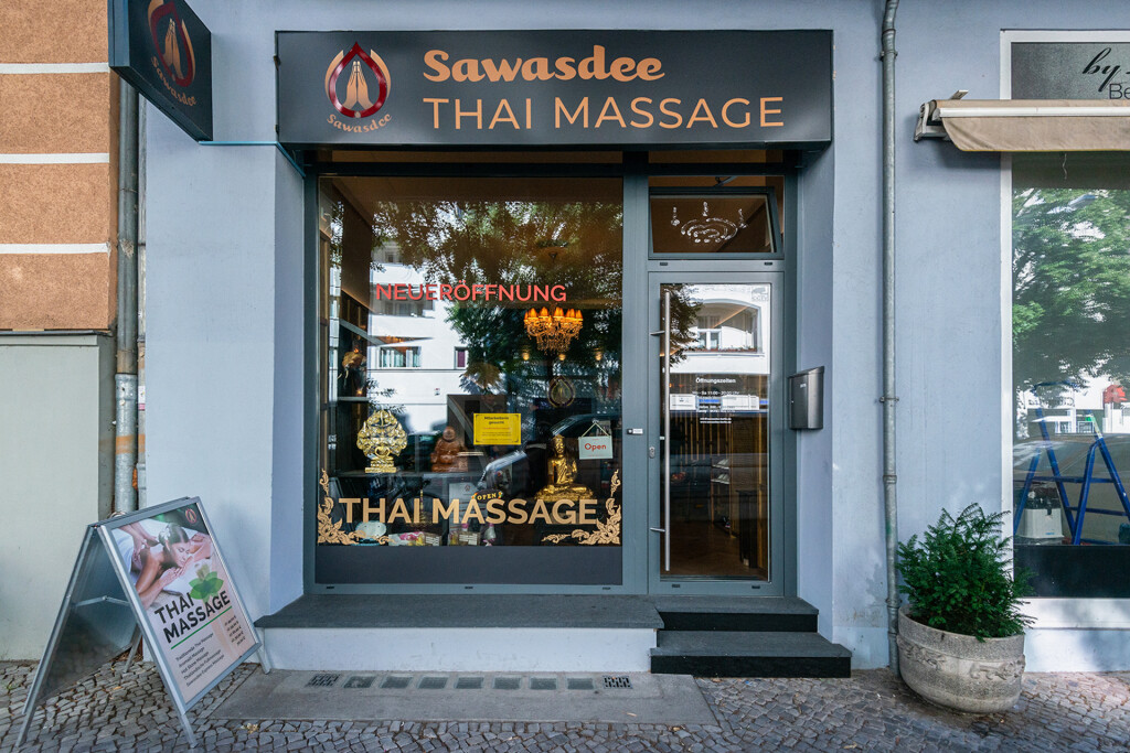 Massage eichborndamm thai Dao