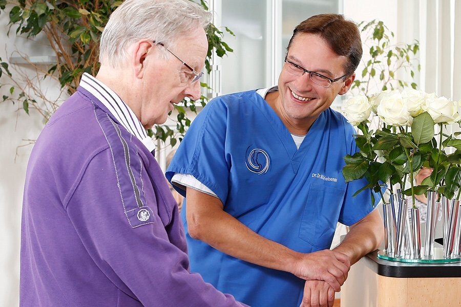 Centrum für Implantologie & Ästhetische Gesichtschirurgie in Dortmund - Logo