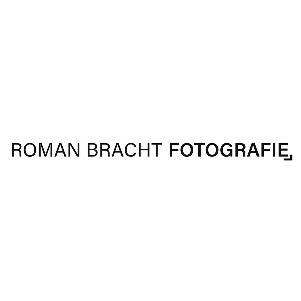 Roman Bracht Fotografie in Köln - Logo