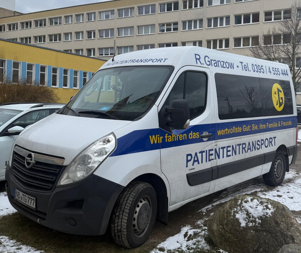 Taxi - Patiententransport - Kurierdienst Ronny Granzow in Neubrandenburg - Logo