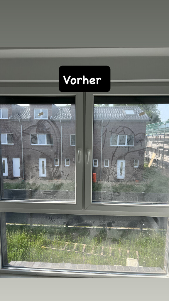 Büro / Gebäudereinigung,Treppenhausreinigung,Unterhaltsreinigung,Sonderreinigung,Grundreinigung,Glasreinigung,Bauendreinigung,Praxisreinigung in Hamburg - Logo