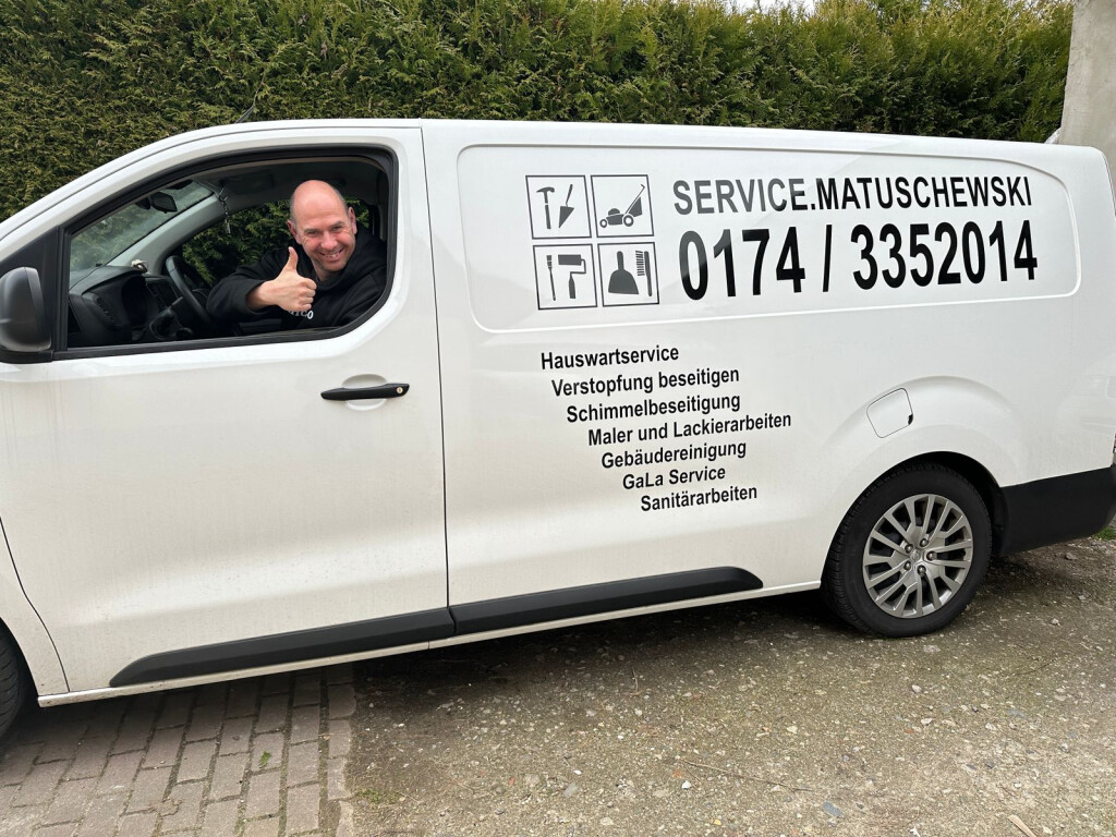 Service.Matuschewski in Wustermark - Logo