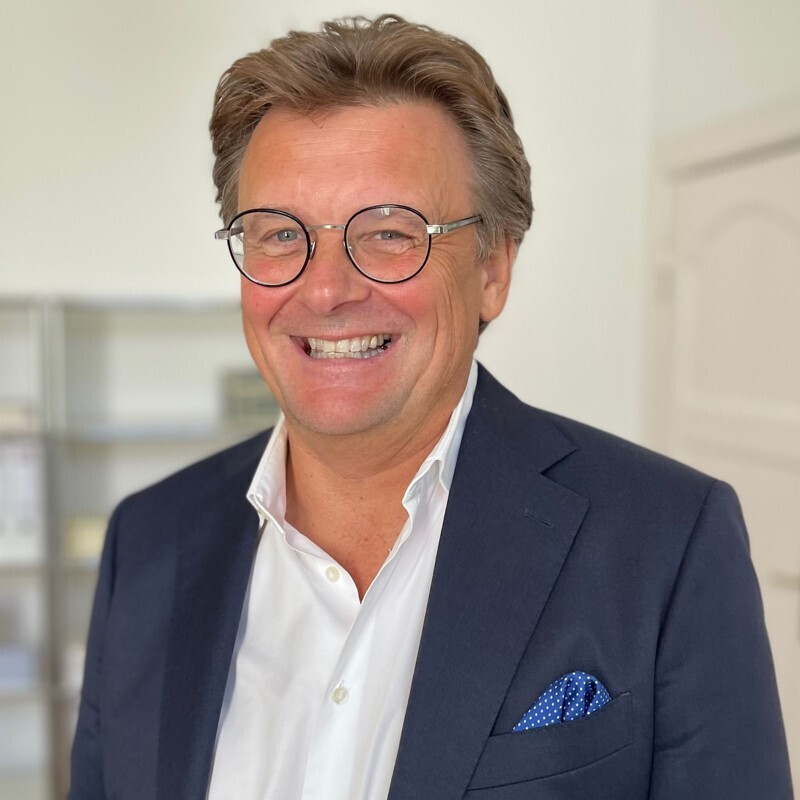 Ullrich Hünermann Immobilien in Rheinberg - Logo