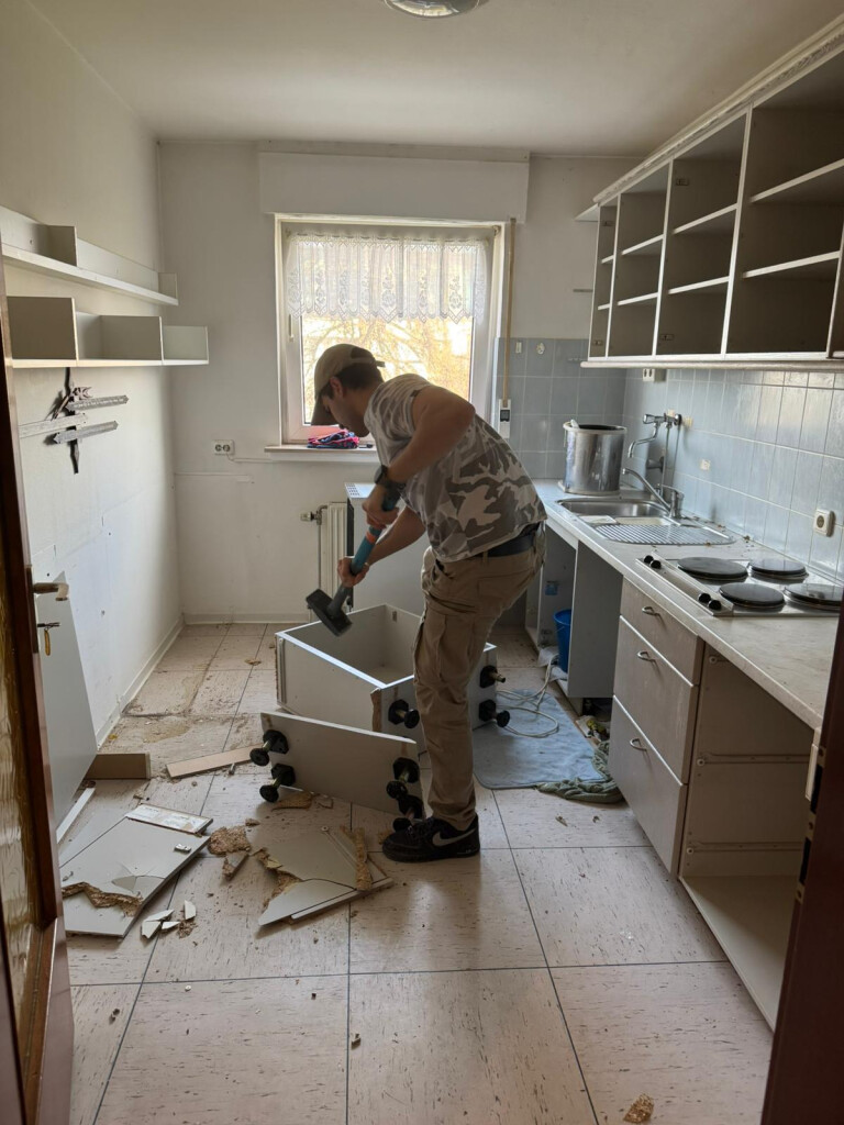 Raumfrei Dienstleistungen - WhatsApp Image 2026-02 …