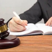 Anwalt Handels-und Gesellschaftsrecht - Karin Miersch Rosenheim