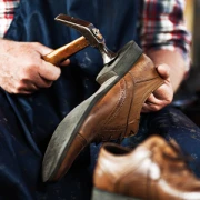 Der Lederer Schuh- Lederreparatur Schuhreparatur -Schuhbestellung Bad Driburg