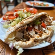 Döner Kebab & Pizza Symirna Weingarten