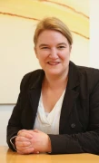 Notarin und Rechtsanwältin Dr. Viviane von Lilienfeld-Toal
