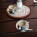 Auch der Espresso: stark und stilvoll!