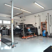 Fabrikneu Fahrzeugaufbereitung Meiningen