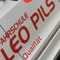 Fahrschule Leo Pils in Aachen. 52064 Karlsgraben 25 und 52070 Adalbertsteinweg 85