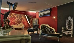 Fotostudio in D&uuml;sseldorf "Kronenstudio" auf der Kronenstrasse 46. Nur nach Terminvereinbarung.