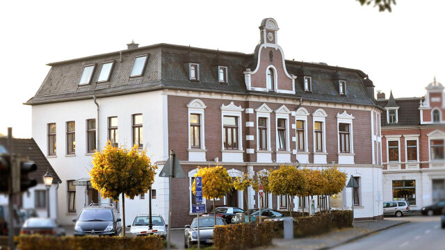 Gemeinschaftspraxis ÜBAG Die Oldenburger Zahnärzte Standort Bürgerfelde ...