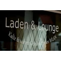 Laden &amp; Lounge