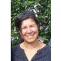 Ayse Meren, Heilpraktikerin