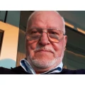 G&uuml;nter Dietmar Schultze-Petzold Erfinder von 3 Schulterstativen f&uuml;r Mitmenschen mit Behinderung.