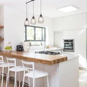 H&ouml;lzle Johann GmbH + Co. KG K&uuml;chencenter Villingen-Schwenningen