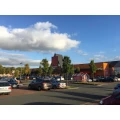 Eingang und Parkplatz Hornbach in Kamen