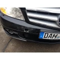 Lackieren und dise kleine deckel habe ich sie ist nur ru tergefallen Ja un ein parkzensor ist auch