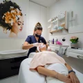 Lady Luxe Beauty - Wimpernverl&auml;ngerung Volumen Technik,Permanent Make-Up & Haarverl&auml;ngerungen Langen