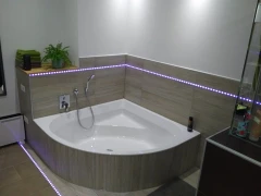 Bad mit LED Beleuchtung