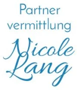Logo Lang, Nicole