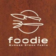 Logo Foodie Burger Steak Pasta