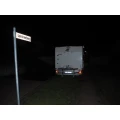 Falschparker Hymermobil in Eibelstadt, Lerchenberg 2 auf Gr&uuml;nstreifen