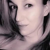 Raphaela N. image