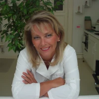 Dr. Barbara Luther