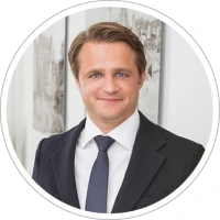 Stefan S.