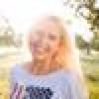 Elli K. image