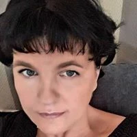 Melanie O. image