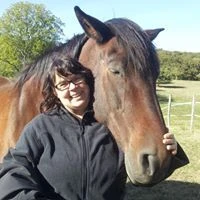 Yvonne W. image