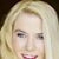 Nicole S. image