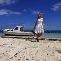 Yvonne D. image