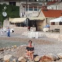 Sandra S. image