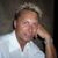 Andreas F.