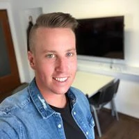 Chris S.
