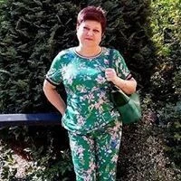 Lena S.