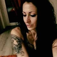 Melanie P. image