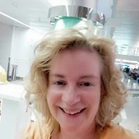 Bea R. image