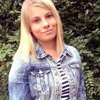 Julia H. image