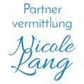 Logo Lang, Nicole