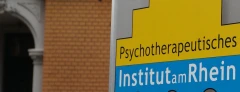 Logo Psychotherapeutisches Institut am Rhein