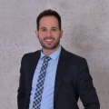 R+V Versicherung Elbgrund- Generalagentur Niklas Fuhr Elbtal