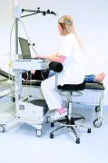 Gesundheits-stuhl Thekenhocker Lena 360° im Sitzen drehbar