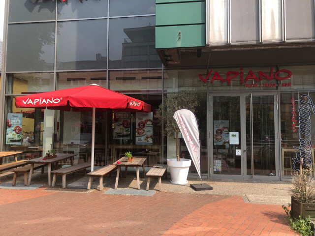 Vapiano Essen Offnungszeiten Telefon Adresse